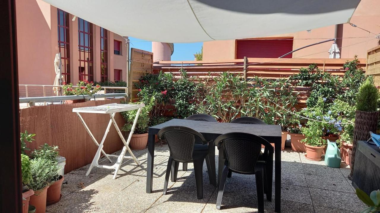 Accesso Diretto Sul Mare Maredilucecala Apartment Calambrone Exterior photo